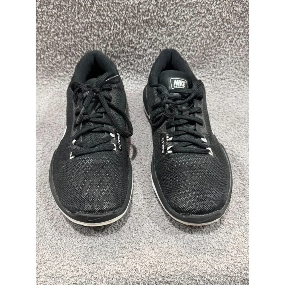 Nike Flex Supreme TR 5 Women's Size 7 Training Shoes Black White Flywire 852467-